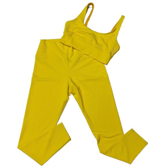 NWOT Beach Riot Sport Workout Set - Yellow - XL - Picture 1 of 16